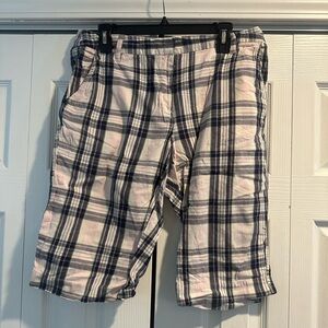 IZOD Pink/Navy Plaid Shorts